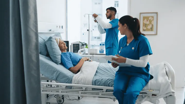 Healthsharing vs. Traditional Insurance: A Comprehensive Guide for Families