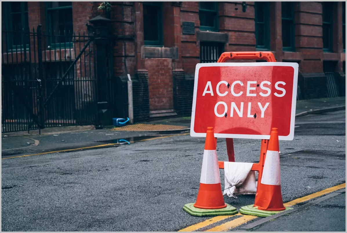 The Trade-offs of Out-of-Network Care: Costs vs. Access